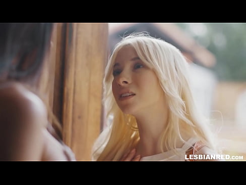 ❤️ Tyttö tulee kotiin muutamaa kuukautta myöhemmin ja päätyy syömään äitipuolensa pillua Seksivideo at fi.porno-fuq.ru